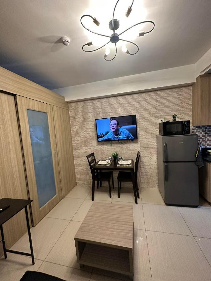 Sabina'S One Bedroom Condo At Shore Tower C Μανίλα Εξωτερικό φωτογραφία